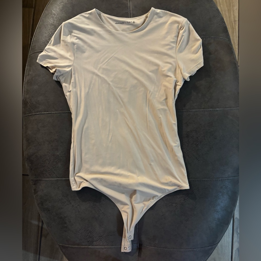 Abercrombie & Fitch Cream Top